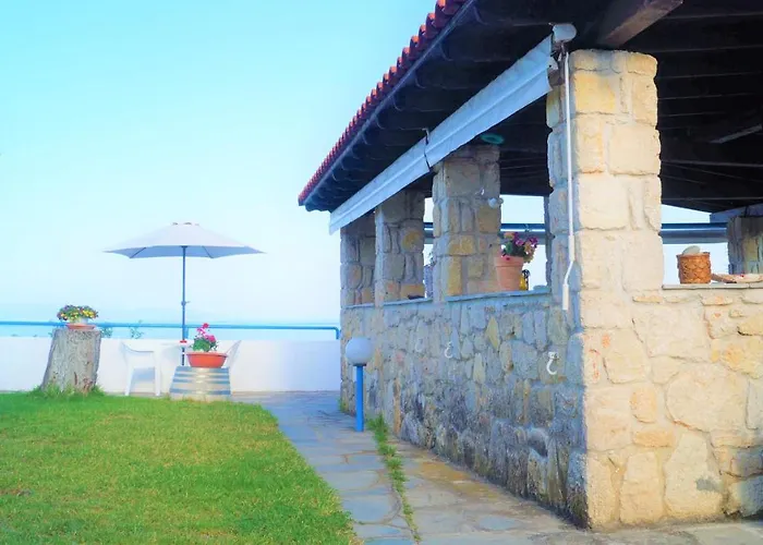 Poseidon Seaview Апартаменты