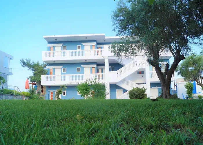 Poseidon Seaview Апартаменты *